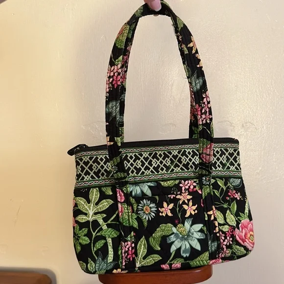 Vera Bradley Purse Black Quilt Fabric Floral Print Shoulder Bag Green Pink Blue - Picture 4 of 14